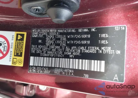 2015 Toyota Highlander Le Plus V6 z USA, uszkodzony, nr VIN 5TDBKRFH9FS118431